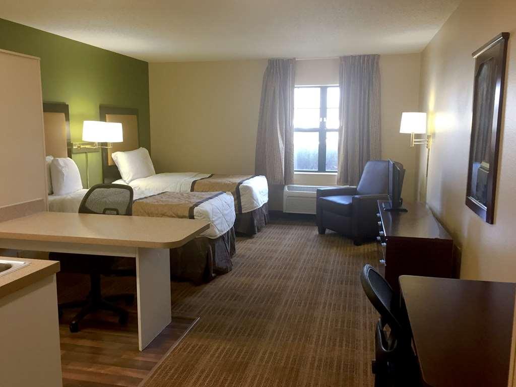 Extended Stay America Suites - Seattle - Everett - North Room photo