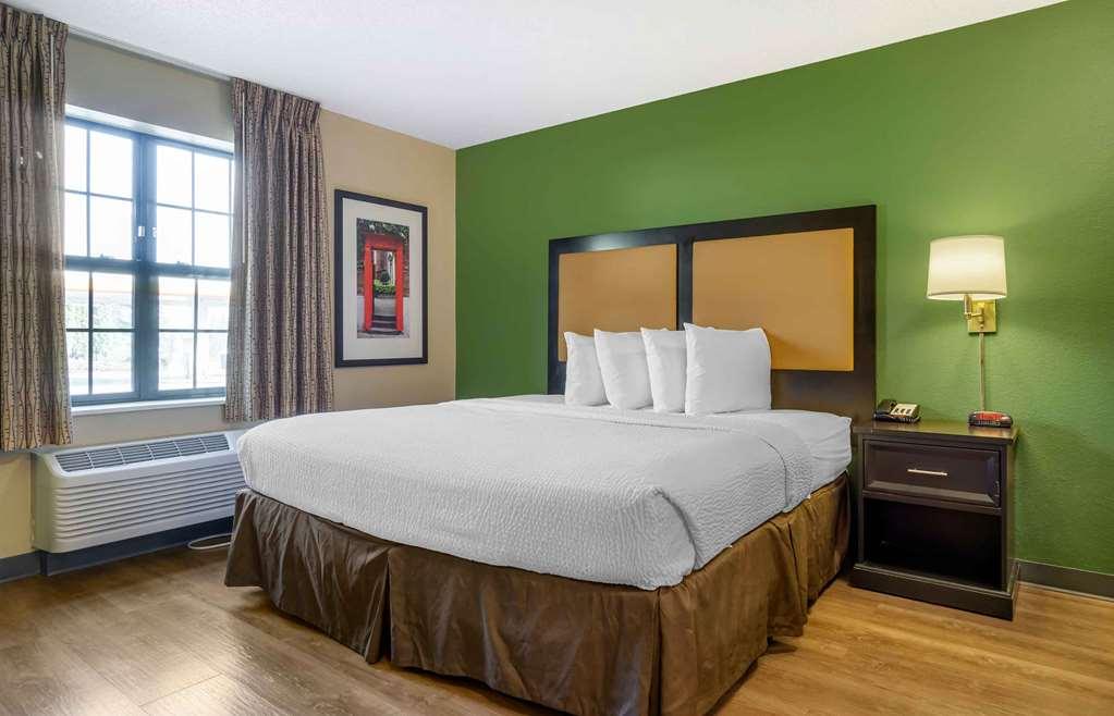 Extended Stay America Suites - Seattle - Everett - North Room photo